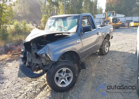 2000 Mazda B3000 z USA, uszkodzony, nr VIN 4F4YR12V5YTM27019